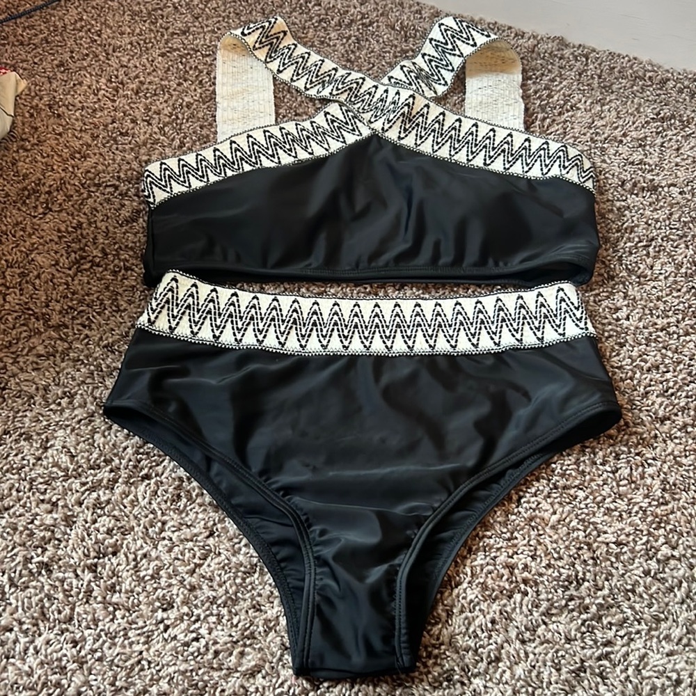 size large shien bikini!!!
